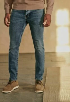 Next -Next 0b2310405627499c83c7a4bd0974a57d