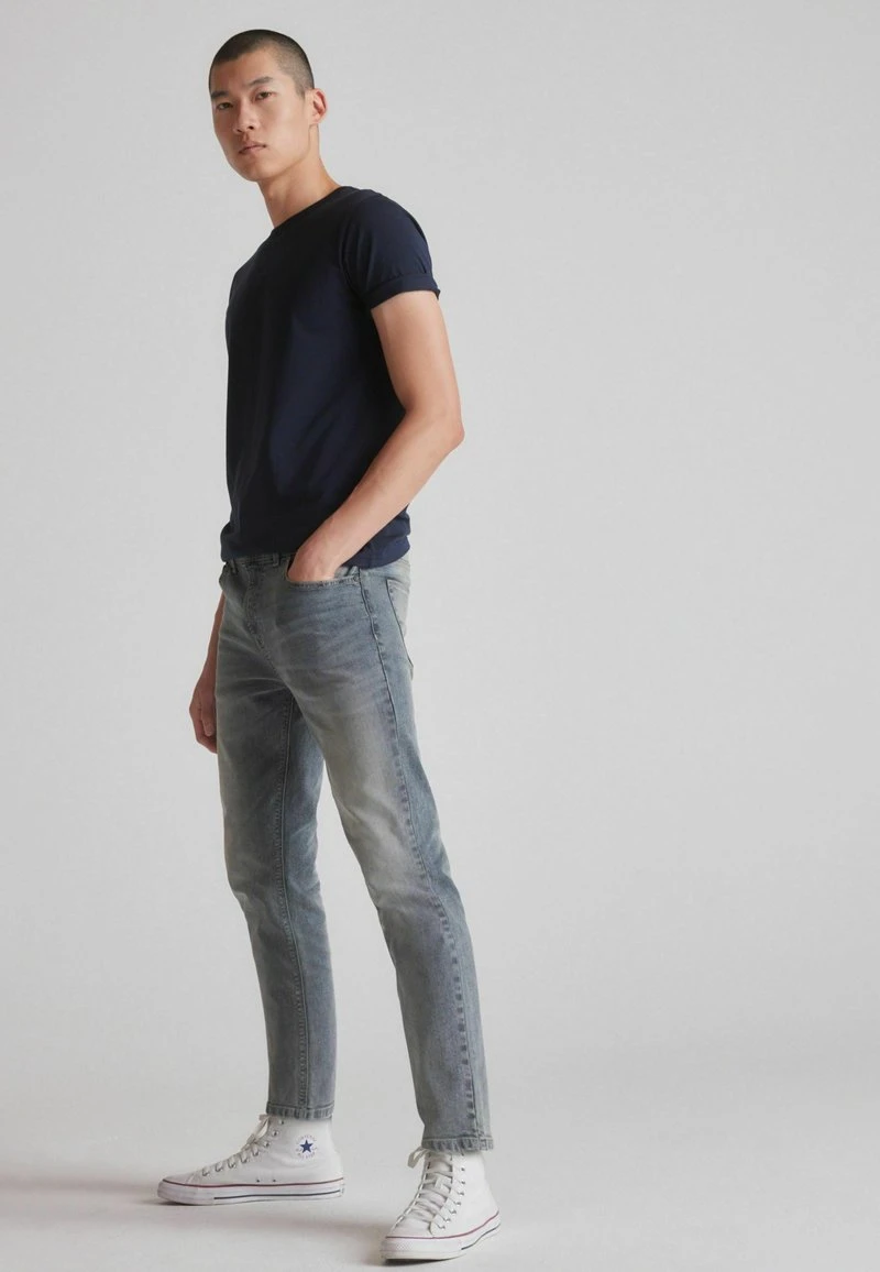 Next ESSENTIAL STRETCH - Jeans Straight Leg - Light Grey 4 Next ESSENTIAL STRETCH - Jeans Straight Leg - Light Grey – Bild 2