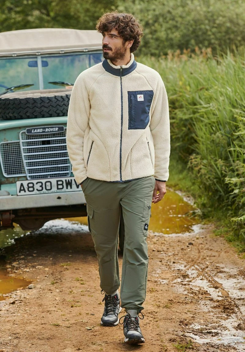 Next BORG TOP ZIP THROUGH FUNNEL NECK - Fleecejacke - Ecru Cream 3 Next BORG TOP ZIP THROUGH FUNNEL NECK - Fleecejacke - Ecru Cream