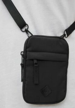 Next Handytasche - Black 12 Next Handytasche - Black -Next 4eb256842e1c49fda43fecdc043e995f