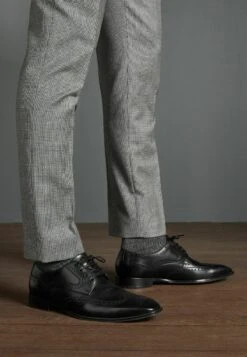 Next SIGNATURE ITALIAN PIPED EDGE BROGUES STANDARD - Business-Schnürer - Black