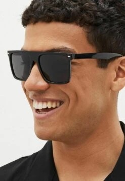 Next FLAT BROW STANDARD - Sonnenbrille - Black -Next 560b1ddc17e84b1c8c938fb087399928 1