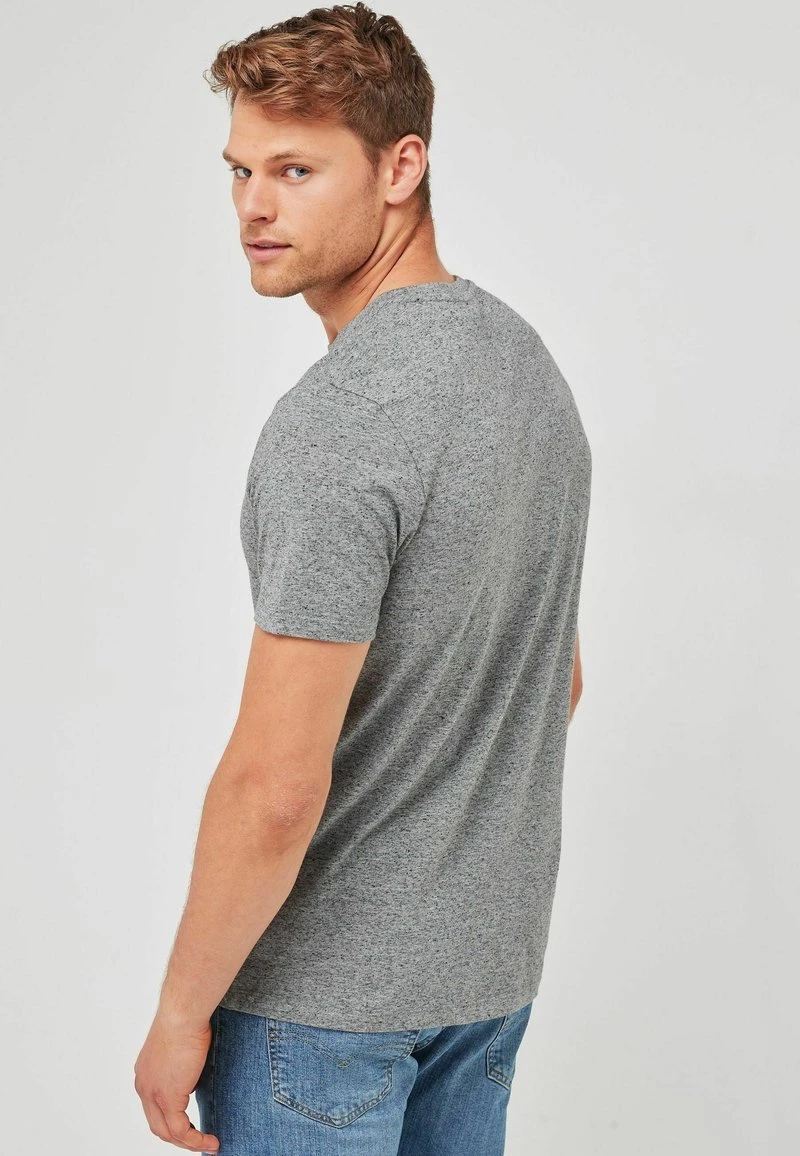 Next STAG MARL - T-Shirt Basic - Charcoal Grey 7 Next STAG MARL - T-Shirt Basic - Charcoal Grey – Bild 5