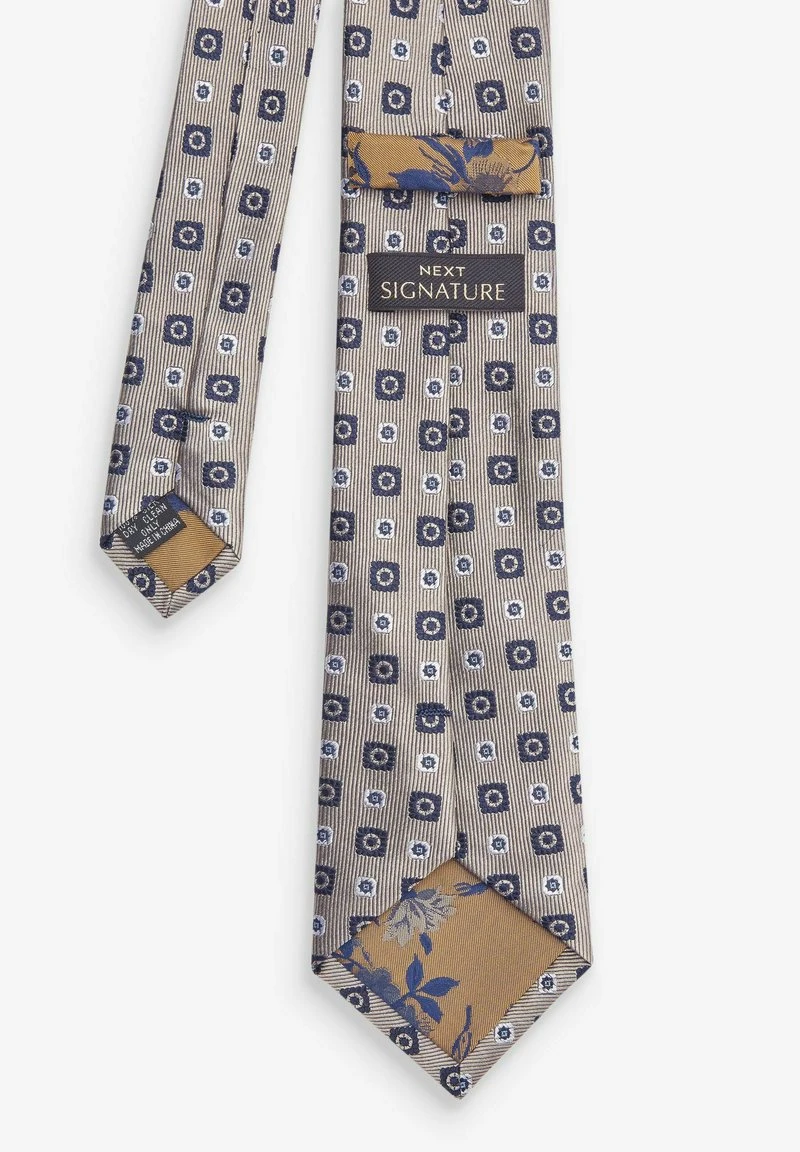 Next SIGNATURE - Krawatte - Neutral Brown Geometric 5 Next SIGNATURE - Krawatte - Neutral Brown Geometric – Bild 3