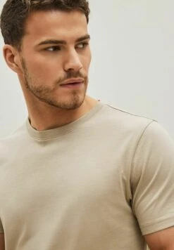 Next ESSENTIAL CREW NECK REGULAR - T-Shirt Basic - Stone -Next a60503909cc44916b0688163ae32bcca