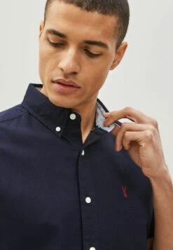 Next SHORT SLEEVE OXFORD WITH STAG - Hemd - Navy Blue 10 Next SHORT SLEEVE OXFORD WITH STAG - Hemd - Navy Blue -Next bd9cbee2a226418c80c840b1cfa7171f