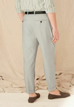 Next PLEATED FRONT TAPERED - Chino - Light Grey -Next c23241137c24498eae626179e90ed55e