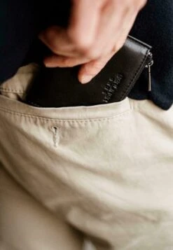 Next ZIPPED - Geldbörse - Black -Next c5a2bba9fb5a47d383cea54db9000610