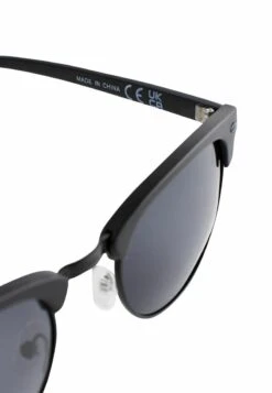 Next RETRO POLARISED STANDARD - Sonnenbrille - Black -Next e0d46313d9ea49d8bb2fe2f915f4bab5