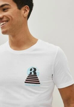 Next PRINTED GRAPHIC STANDARD - T-Shirt Print - White -Next e26b8eb3b0924759a07c88d67ecdc991